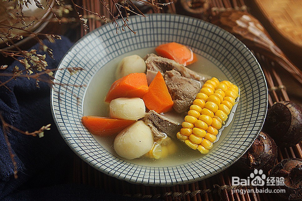 玉米马蹄红萝卜猪骨汤怎么做