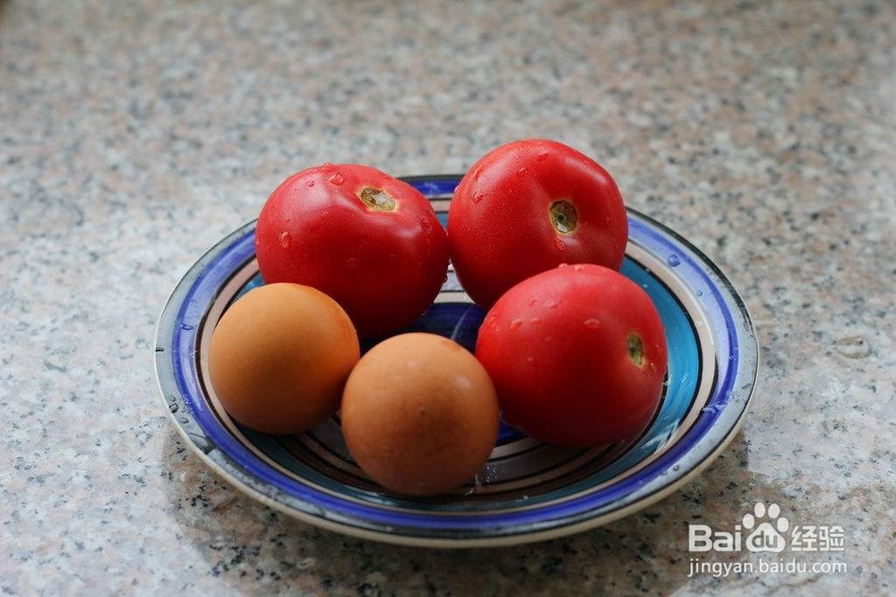 <b>西红柿炒鸡蛋的做法</b>