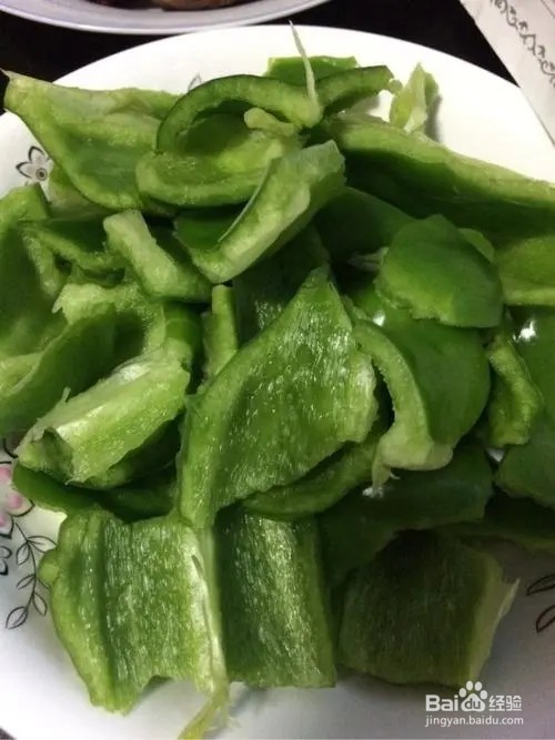 柿子椒炒梅花肉