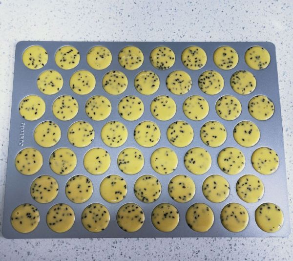 黑芝麻薄脆饼干