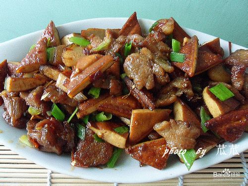 豆干炒肉片