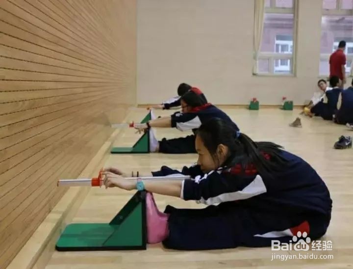 适合小学生在家锻炼做的运动