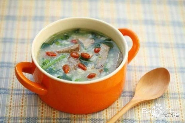 天气冷了，这八种冬日养生粥你给父母做了吗？