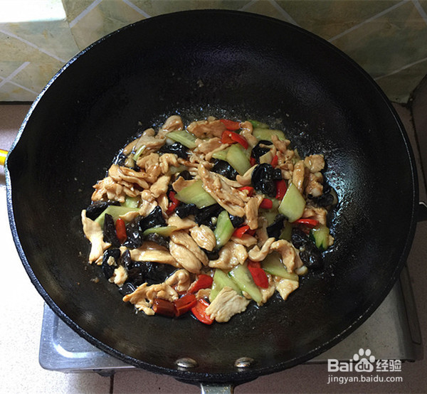 小炒鸡胸肉的制作方法