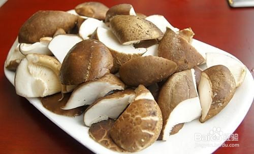 蘑菇虾皮蒜泥调料制作