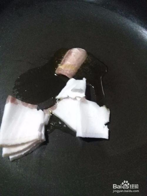 猪肉炒圆白菜的做法