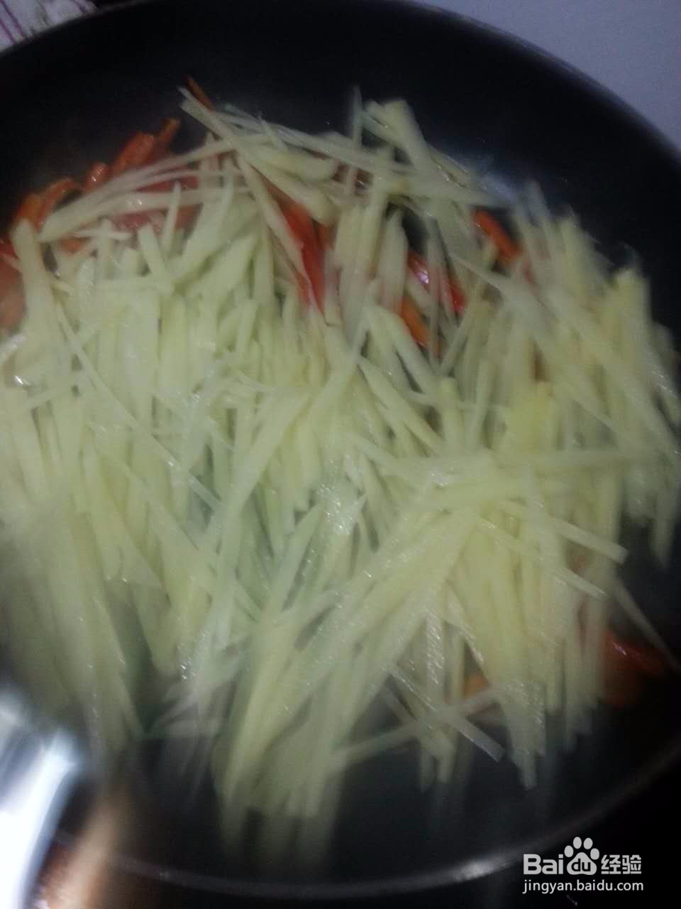 酸辣土豆丝的简单做法