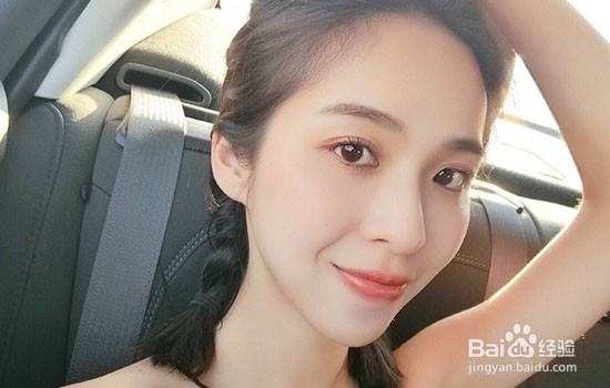 鼻子爱出油怎么办