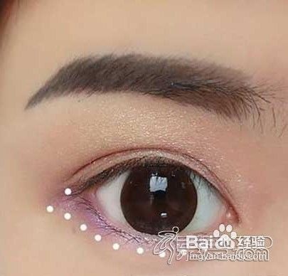 初学化眼妆步骤教程轻松拥有大眼睛