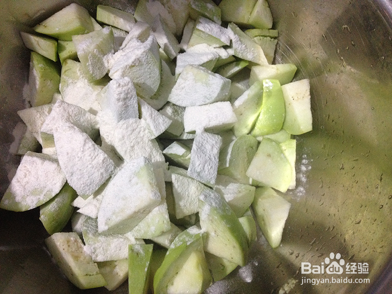 茄子烩虾仁的做法