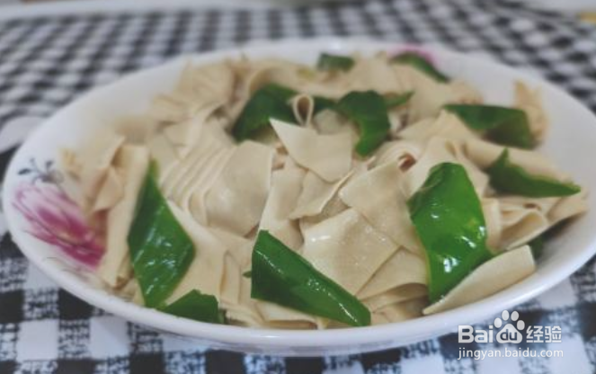 干豆腐炒尖椒的做法