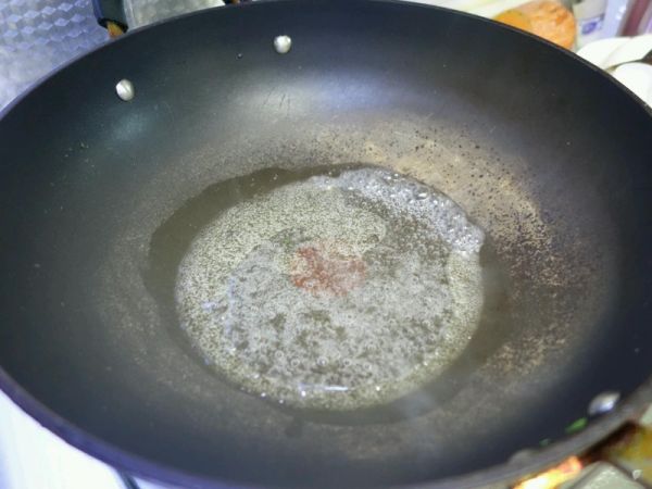 金针菇炒山药丝