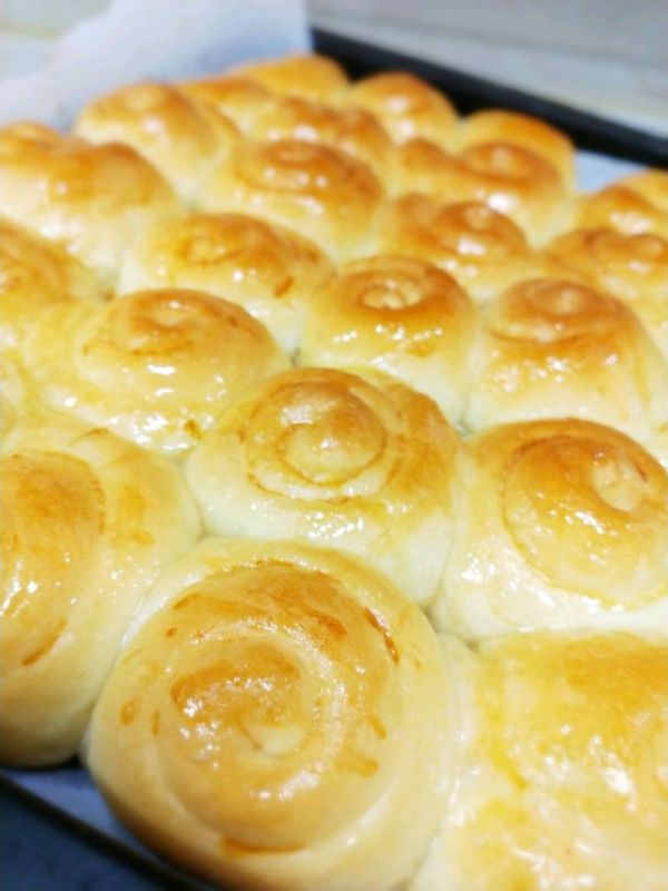 脆底蜂蜜小面包