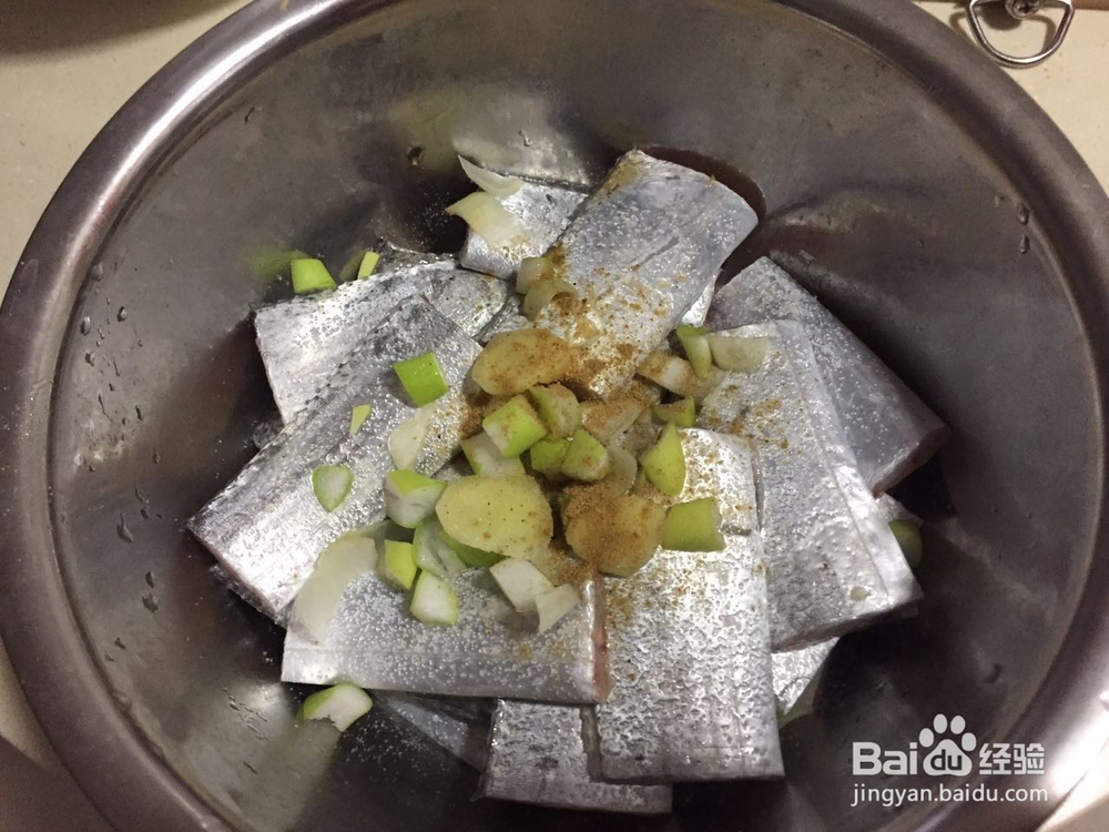 红烧酱焖带鱼的做法