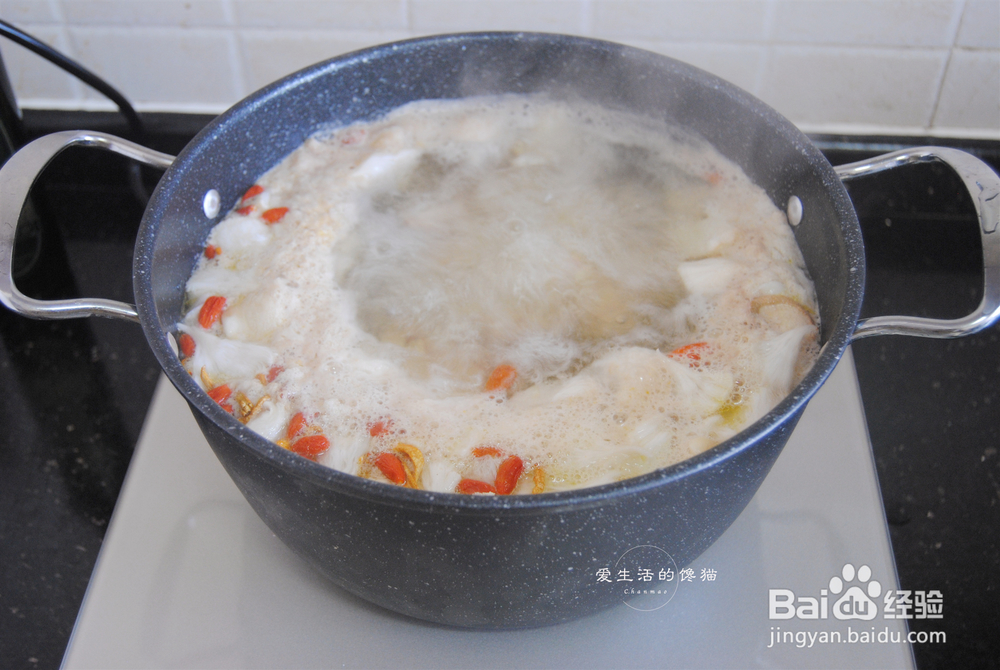 给对象做的猴头菇炖鸡汤