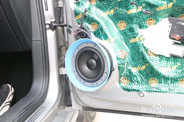 哈尔滨大众速腾汽车音响改装丹拿,大能隔音案例