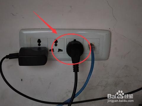 台式电脑与电饭锅电源线通用吗