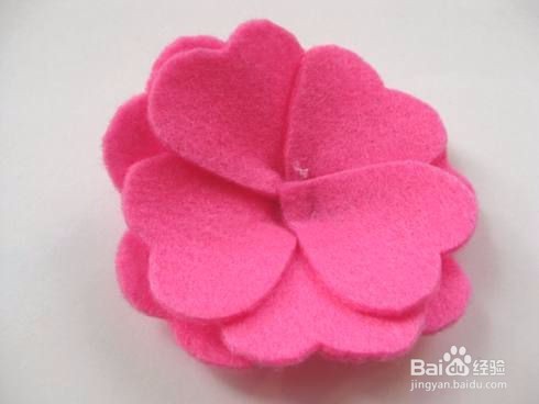 与孩子们一起制作美丽而容易的毛毡花