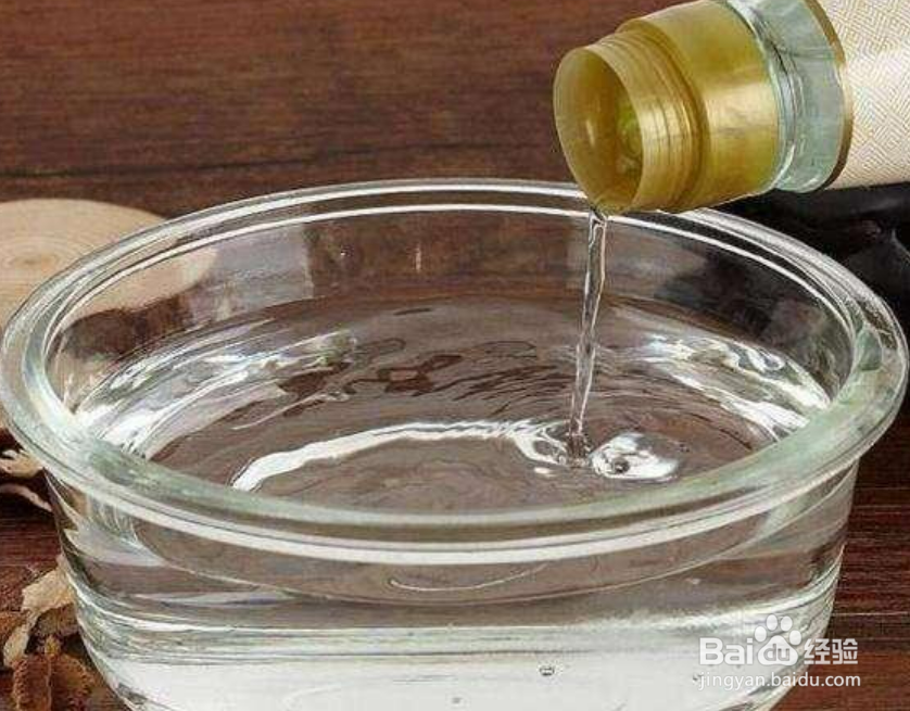 香蕉汁弄到衣服上怎么洗掉