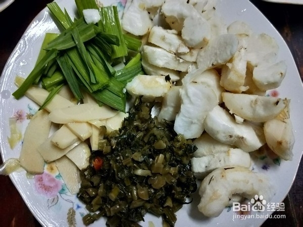 雪菜冬笋炒马蹄的制作方法