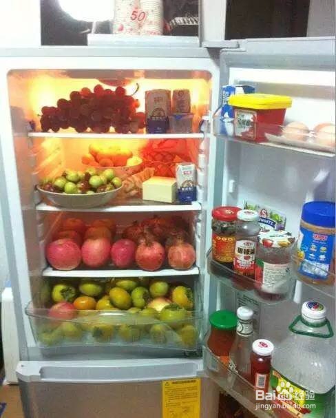 为什么要在冰箱里放硬币？看完你也会这样做……