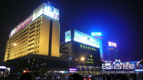 济南泉城广场与趵突泉旅游攻略