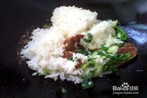 香肠油菜炒米饭------营养美味