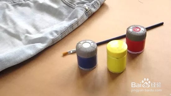 怎么把牛仔裤改成短裤