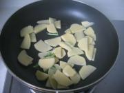 呆鱼叫你【土豆炒青椒】