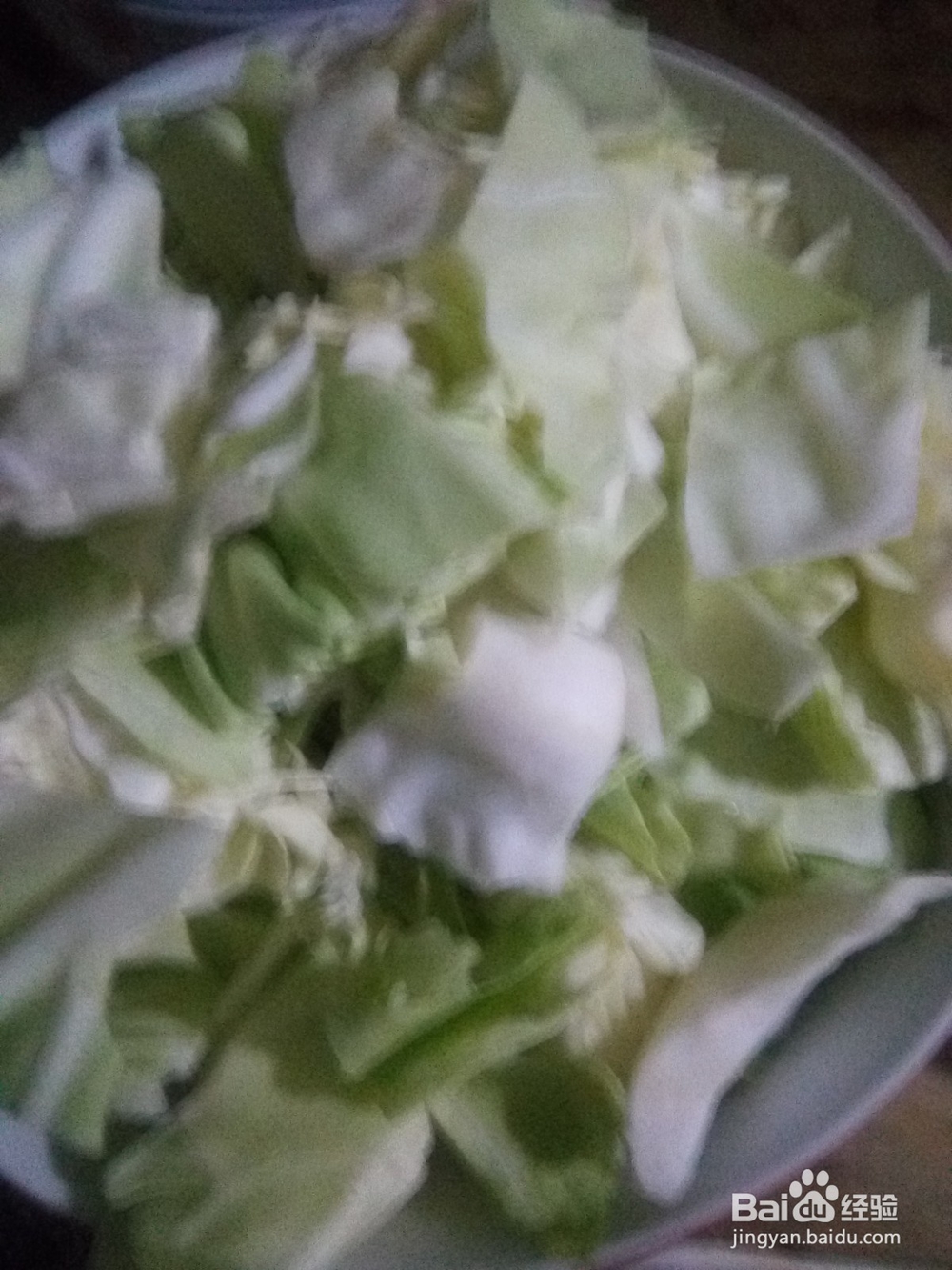 香葱爆炒羊肉片卷心菜木耳