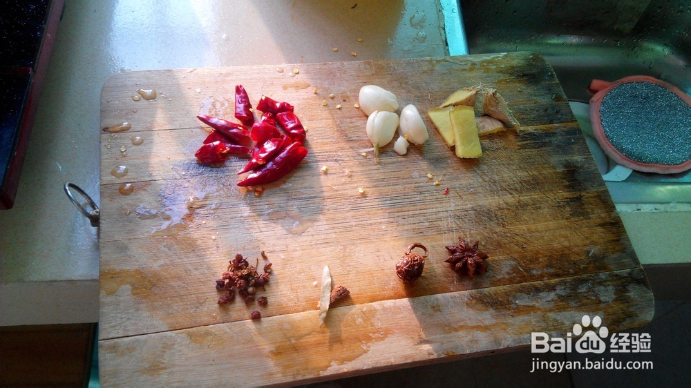 舌尖上的中国-花生红烧肉的做法