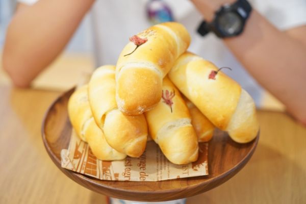 日式樱花盐面包