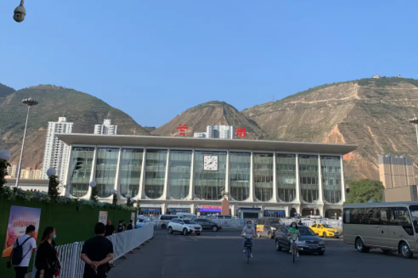 兰州站属于哪个区