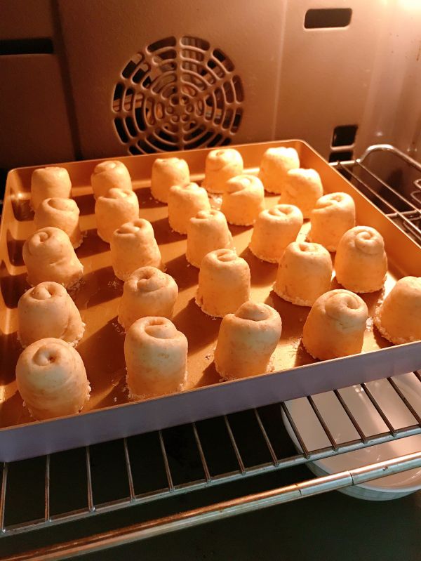 脆底蜂蜜小面包