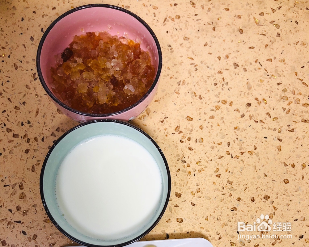 赞不绝口的牛奶桃胶