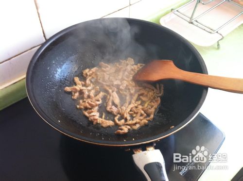 #我的拿手菜#教你烹饪美味的肉丝炒卷心菜