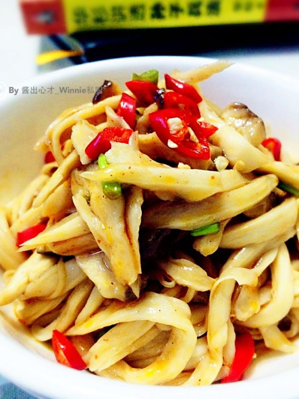 麻椒泰酱拌杏鲍菇