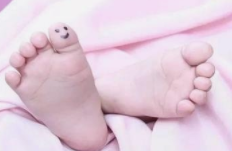 给孩子买鞋的几个误区