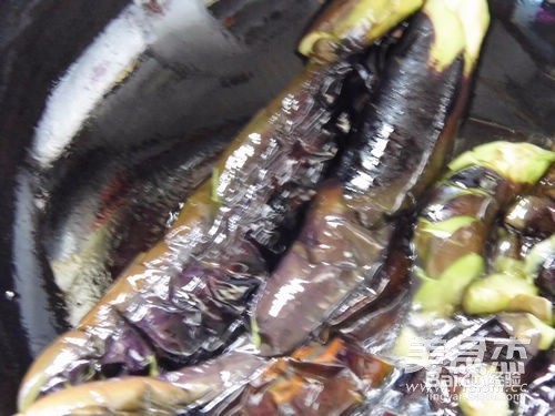 鱼香茄子煲的做法