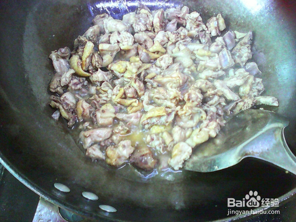 土鸡肉炒青椒丁