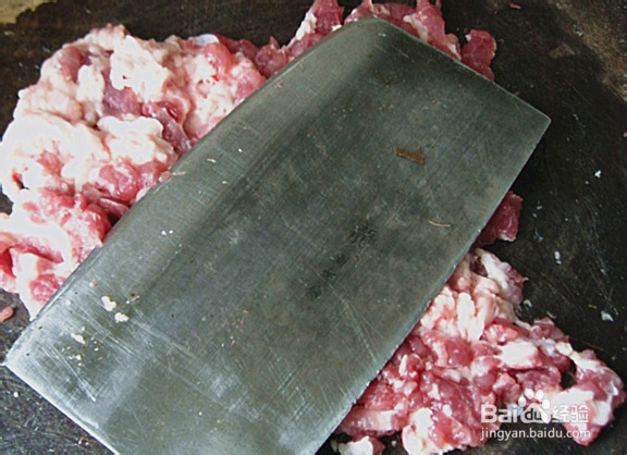 外酥里软的煎豆腐圆子