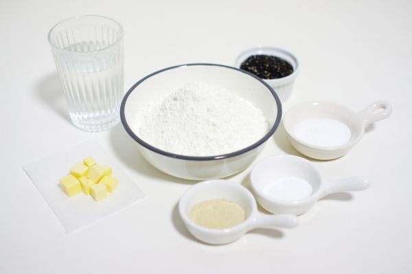 #2018年我学会的一道菜#低卡芝麻贝果