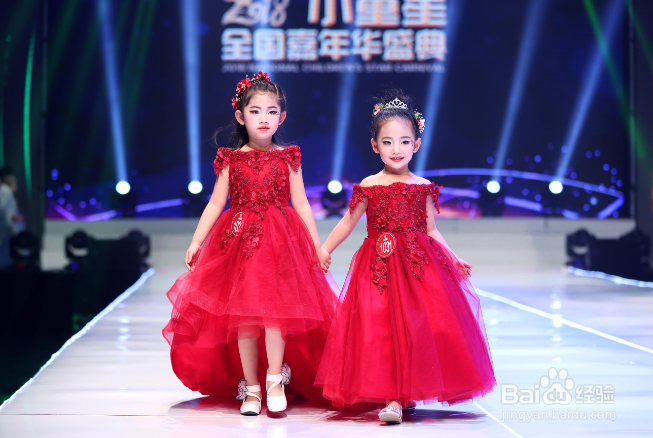 小童星模特告诉你为什么要让孩子学模特