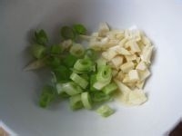 辣炒花哈的做法