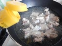 彩椒杏鲍菇烧排骨怎么做才好吃