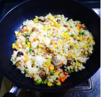 菠萝海陆双鲜炒饭