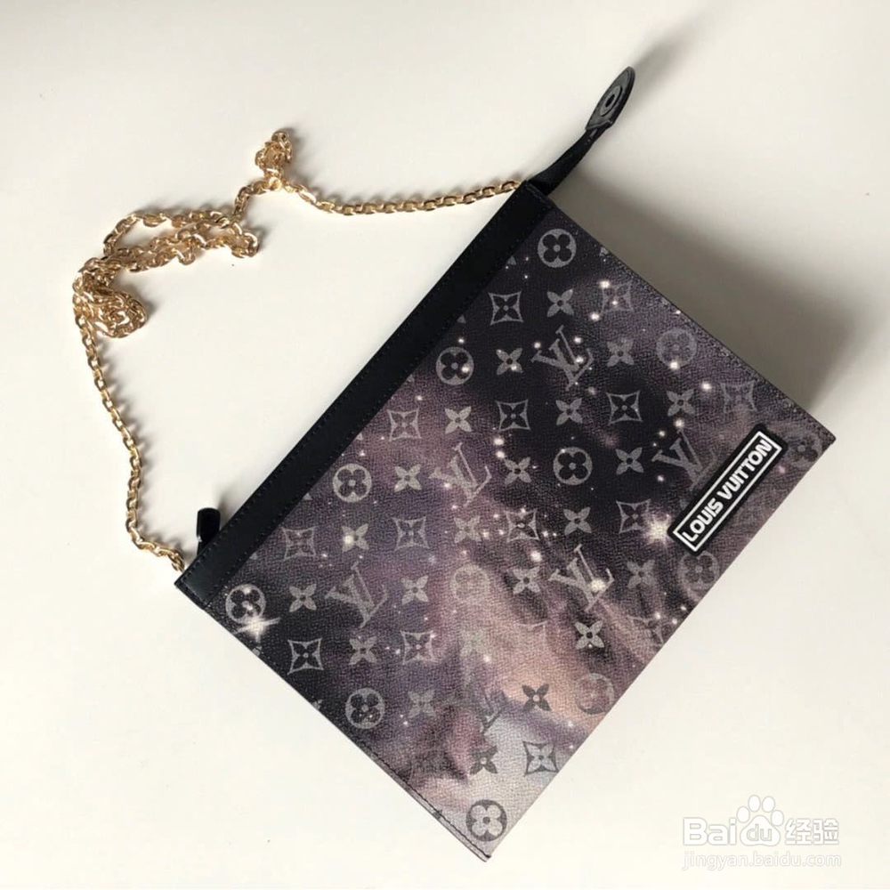 LV星空系列包该怎么搭配衣服
