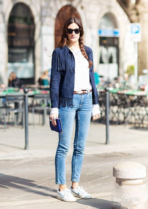 牛仔类衣服可以用来作什么搭配