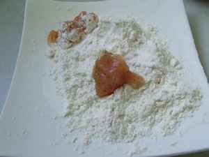 菠萝咕噜肉的做法流程详解