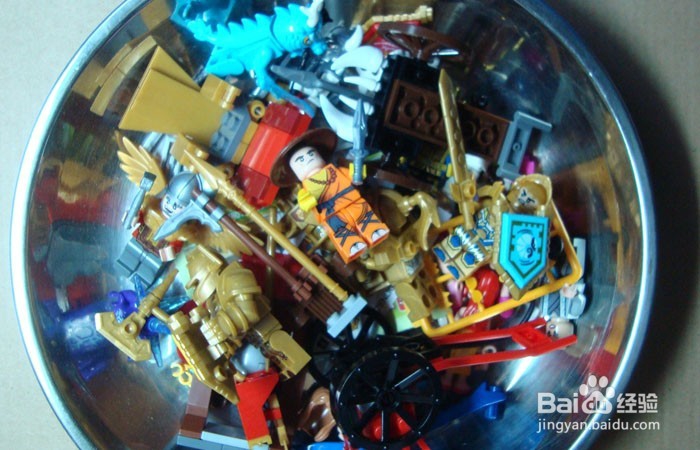 积木场景搭建之国王与口袋怪